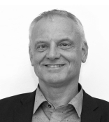 FH-Prof. Dr. Reinhard Bernsteiner | Information Systems & Smart Technologies Masterstudiengang Management, Communication & IT
